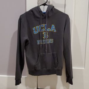 UCLA bruins sweatshirt